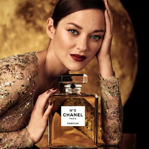 Chanel perfume commercial model